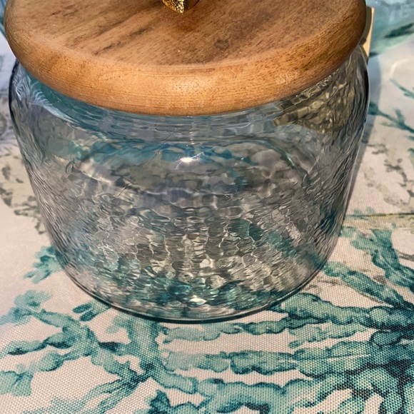 Glass Canister Jar with wood top & metal birds in gold & silver - Picture 5 of 5